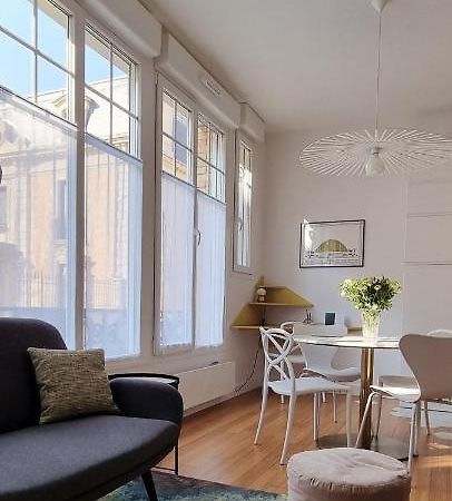 Ferienwohnung Au 53, Sous Le Chartil Reims Exterior foto